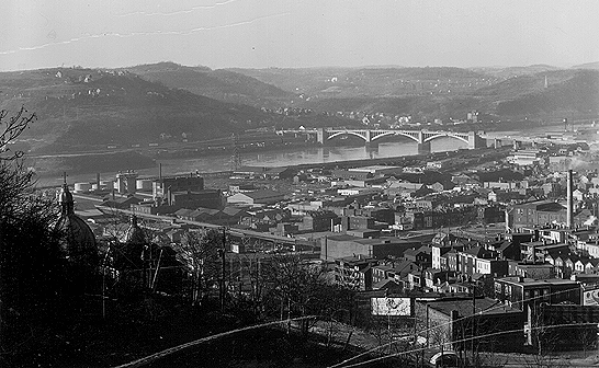 Photo_of_Washington_Crossing_(40th_Street)_Bridge.