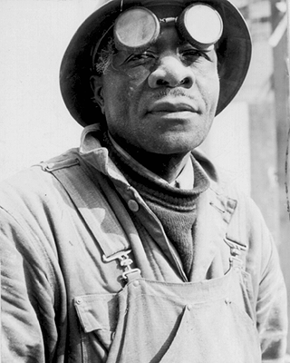 Portrait_photograph_of_demolition_worker.