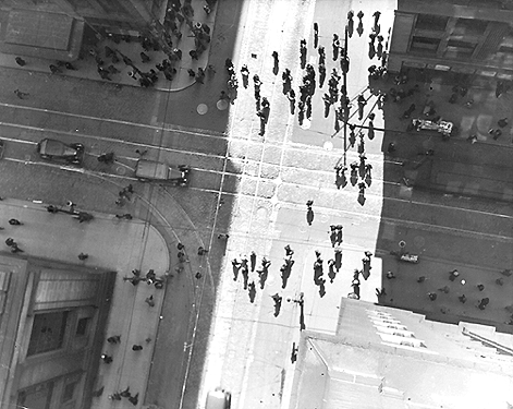 Photo_of_intersection_of_Fifth_and_Smithfield.