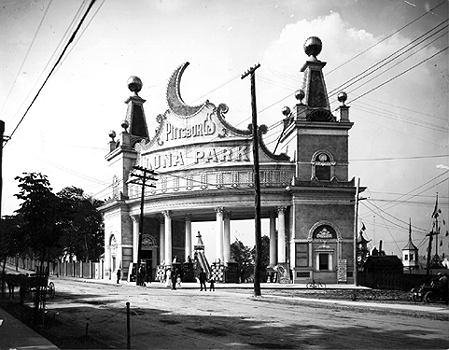 Photo_of_Luna_Park.