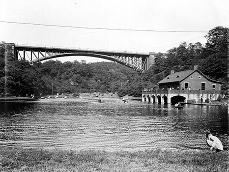 Photo_of_Panther_Hollow,_Lake_and_Bridge.