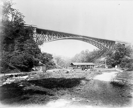 Photo_of_Panther_Hollow_and_Panther_Hollow_Bridge.