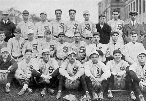 Photo_of_1925_Schenley_High_School_Baseball_Team.