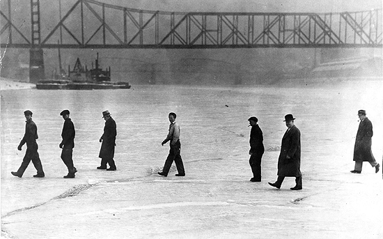 Photo_of_men_walking_across_frozen_Monongahela_with